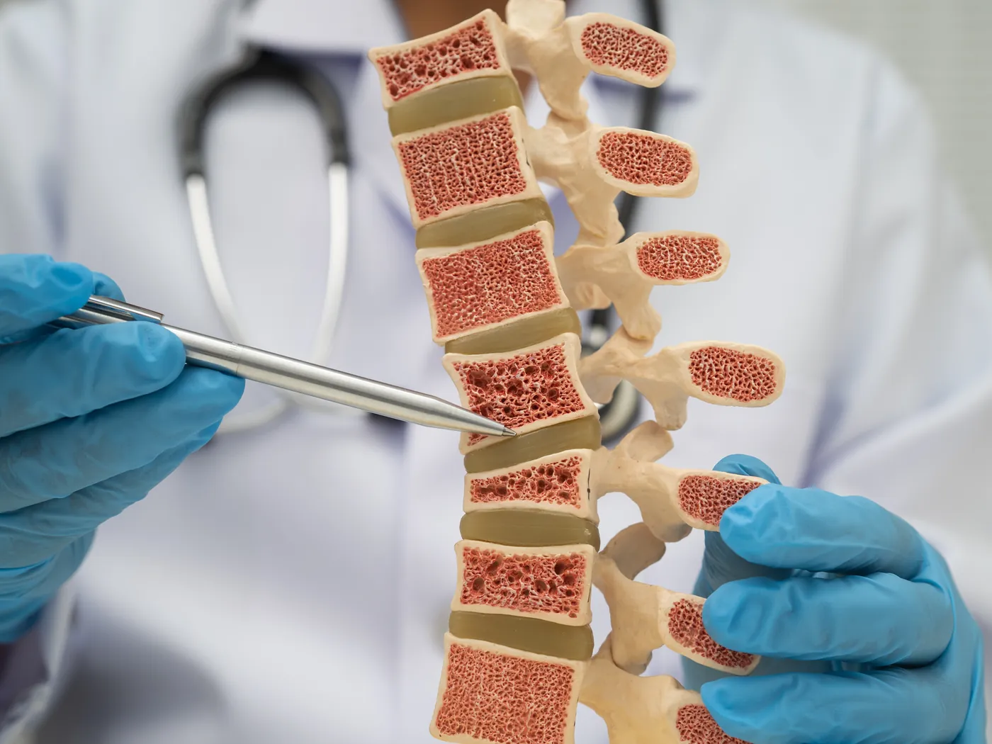 Kyphoplasty and vertebroplasty